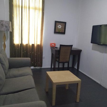 Ginasuite Kompleks27 Hotel 반다르스리브가완 외부 사진
