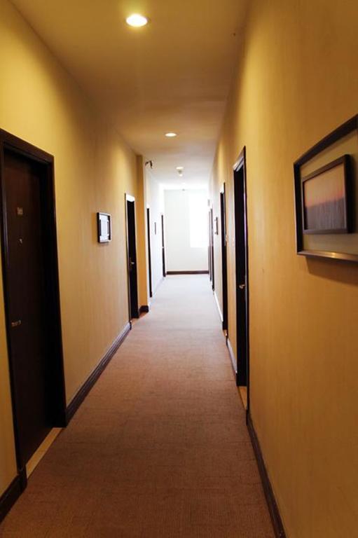 Ginasuite Kompleks27 Hotel 반다르스리브가완 외부 사진