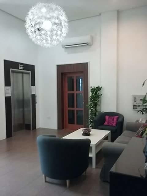 Ginasuite Kompleks27 Hotel 반다르스리브가완 외부 사진