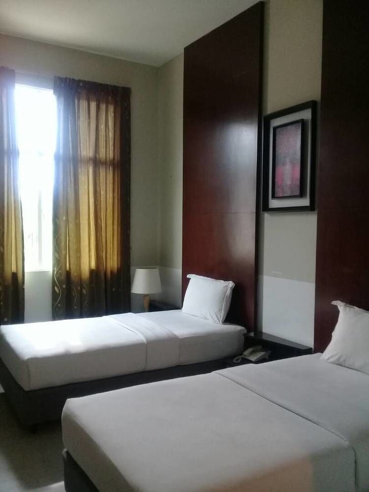 Ginasuite Kompleks27 Hotel 반다르스리브가완 외부 사진